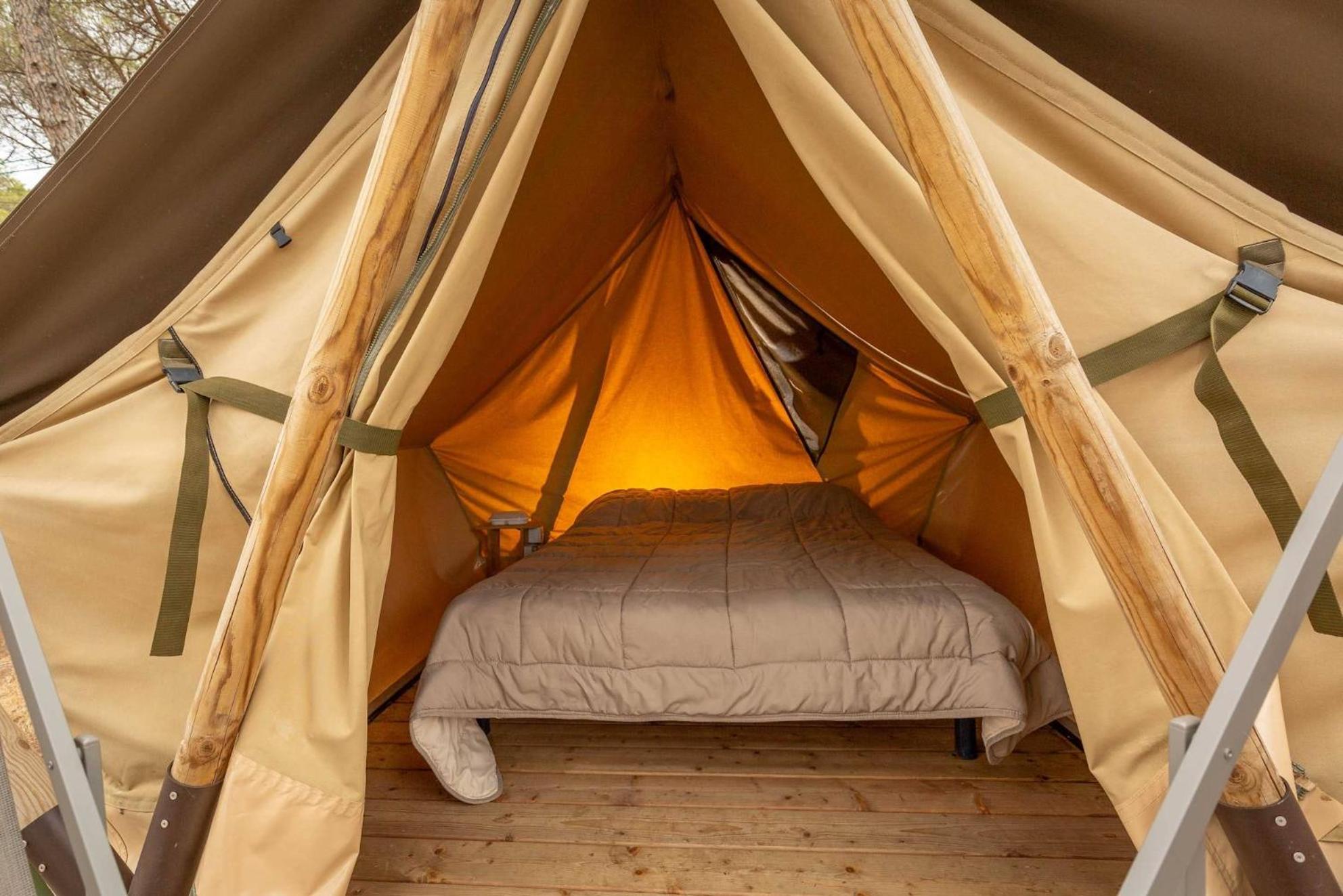 Camping 3 Estrellas Costa Brava ヴァイ・ジョブレガ エクステリア 写真